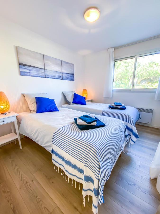 L'Odyssee Provencale, Un Duplex De Charme De 2 Chambres Au Pied Du Village Medieval De Bormes-Les-Mimosas, Offrant Des Prestations Haut De Gamme Et Une Superbe Vue Sur Le Massif Des Maures Екстериор снимка
